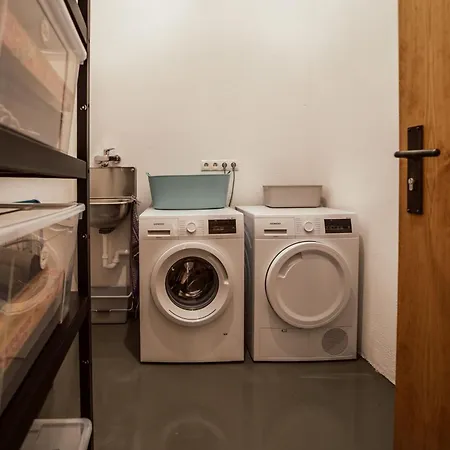 The Salt Vis A Vis Apartment Hallein Room photo