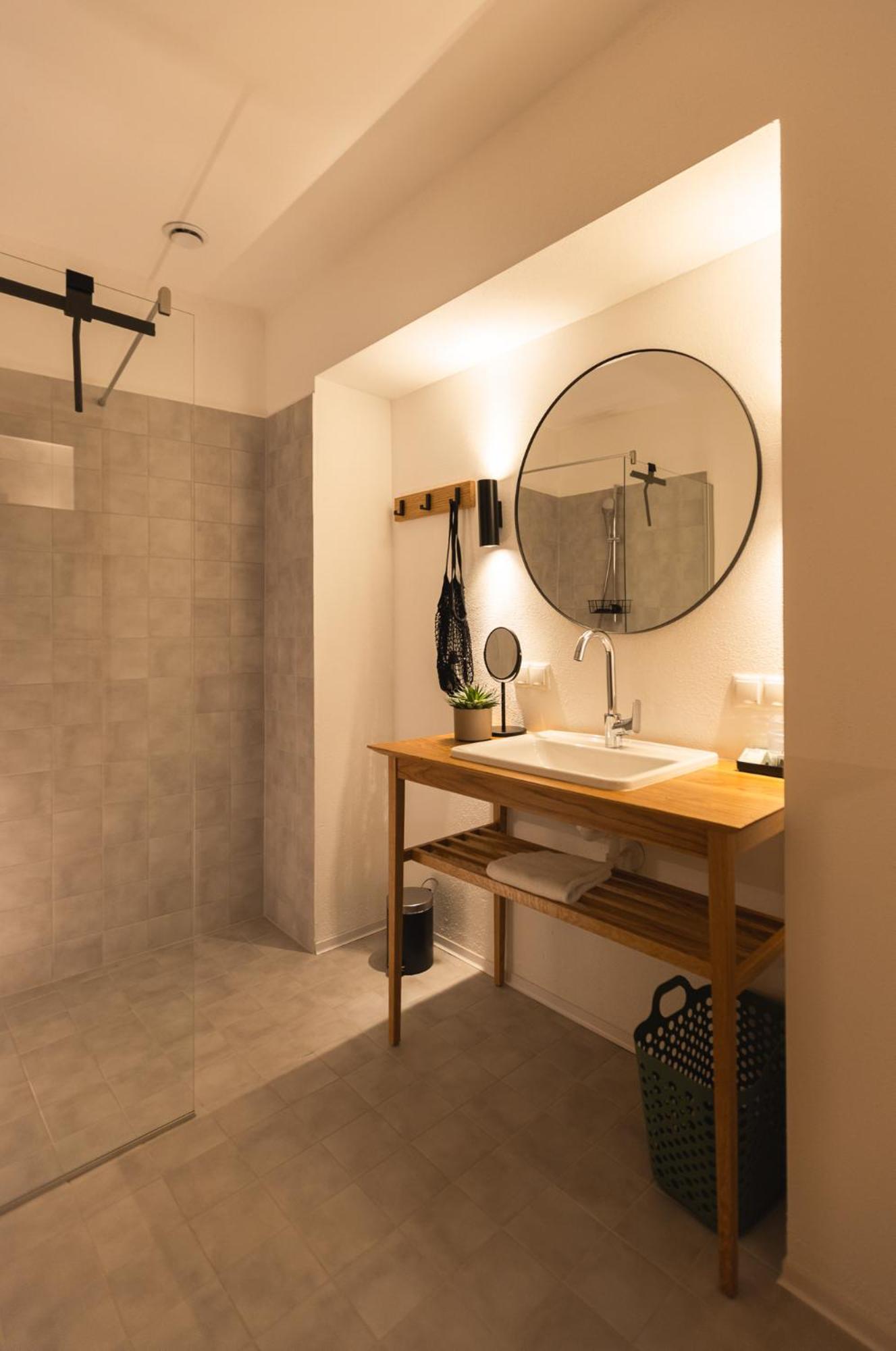The Salt Vis A Vis Apartment *