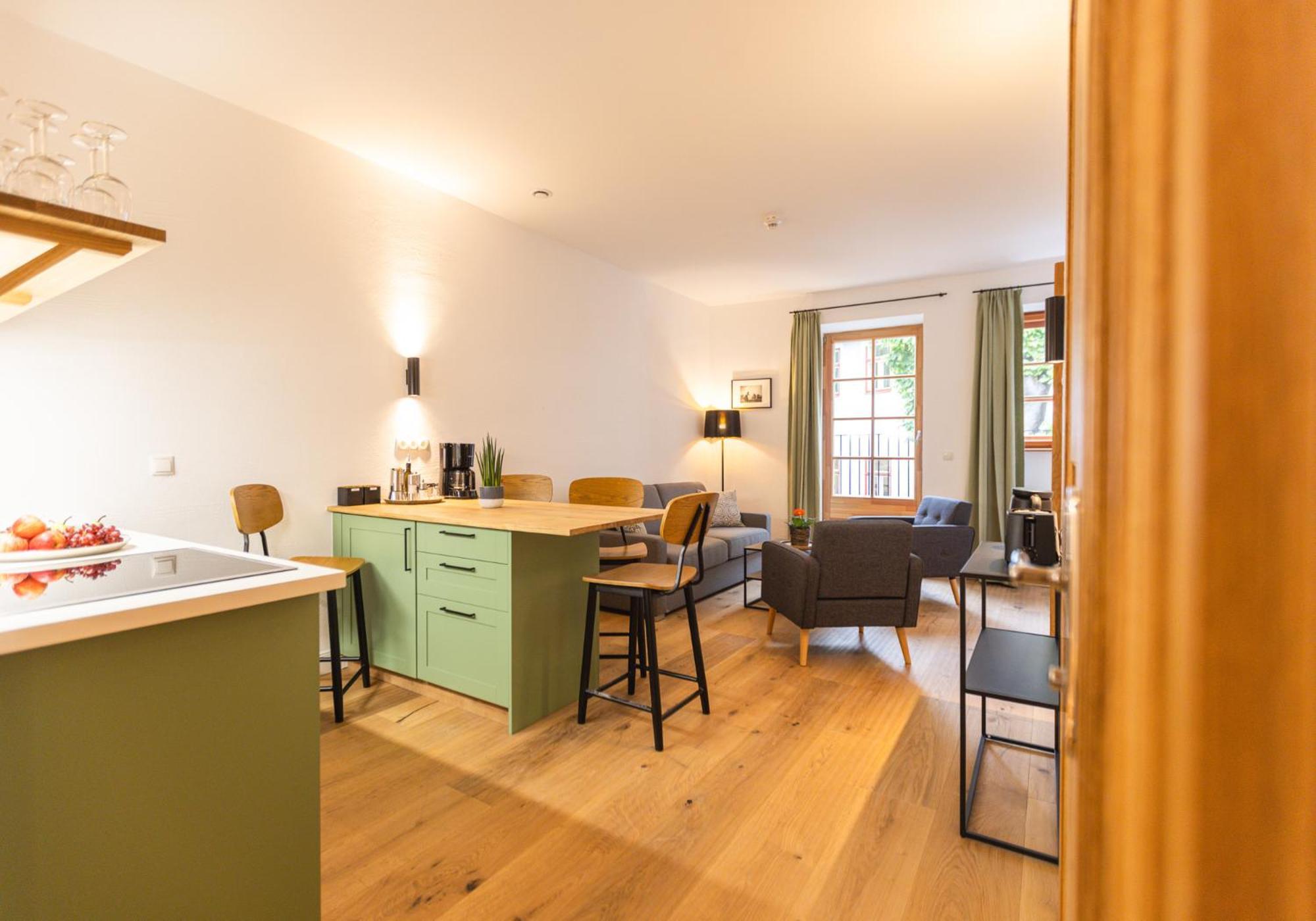 The Salt Vis A Vis Apartment *